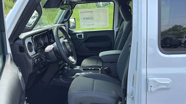 New 2026 White/off-white Jeep Sport S image 9