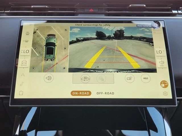 New 2026 Fuji White Land Rover SE image 12
