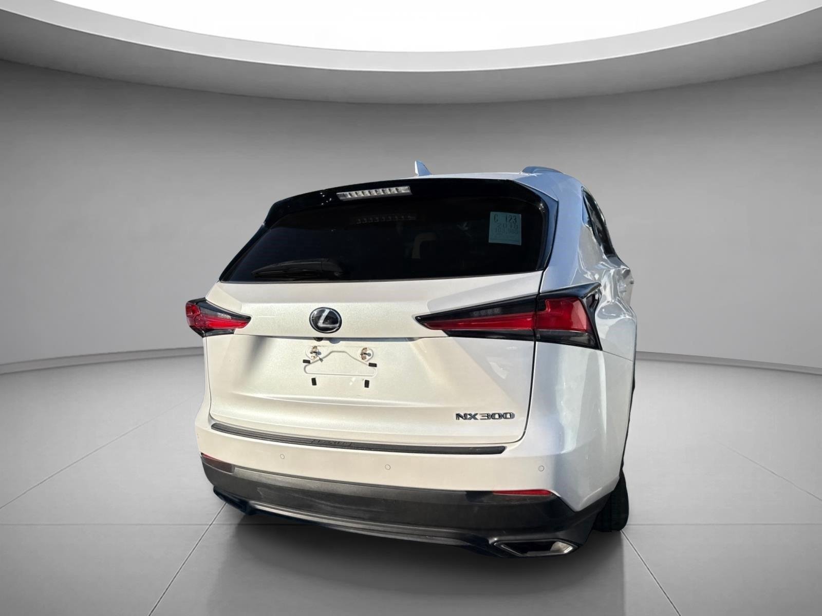 Used 2018 Eminent White Pearl Lexus Base image 15