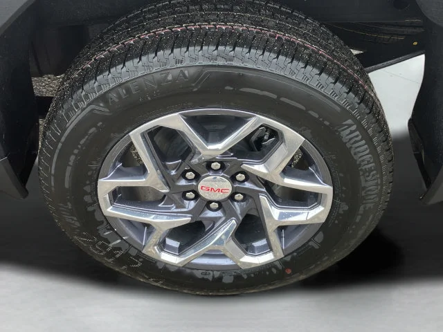 2026 GMC Sierra 1500 SLT - Photo 32