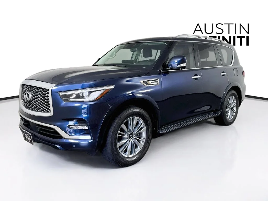 Certified Used 2022 Blue INFINITI LUXE image 3