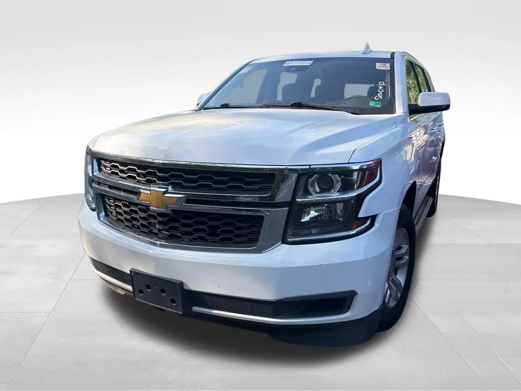 Used 2019 White Chevrolet LT image 2