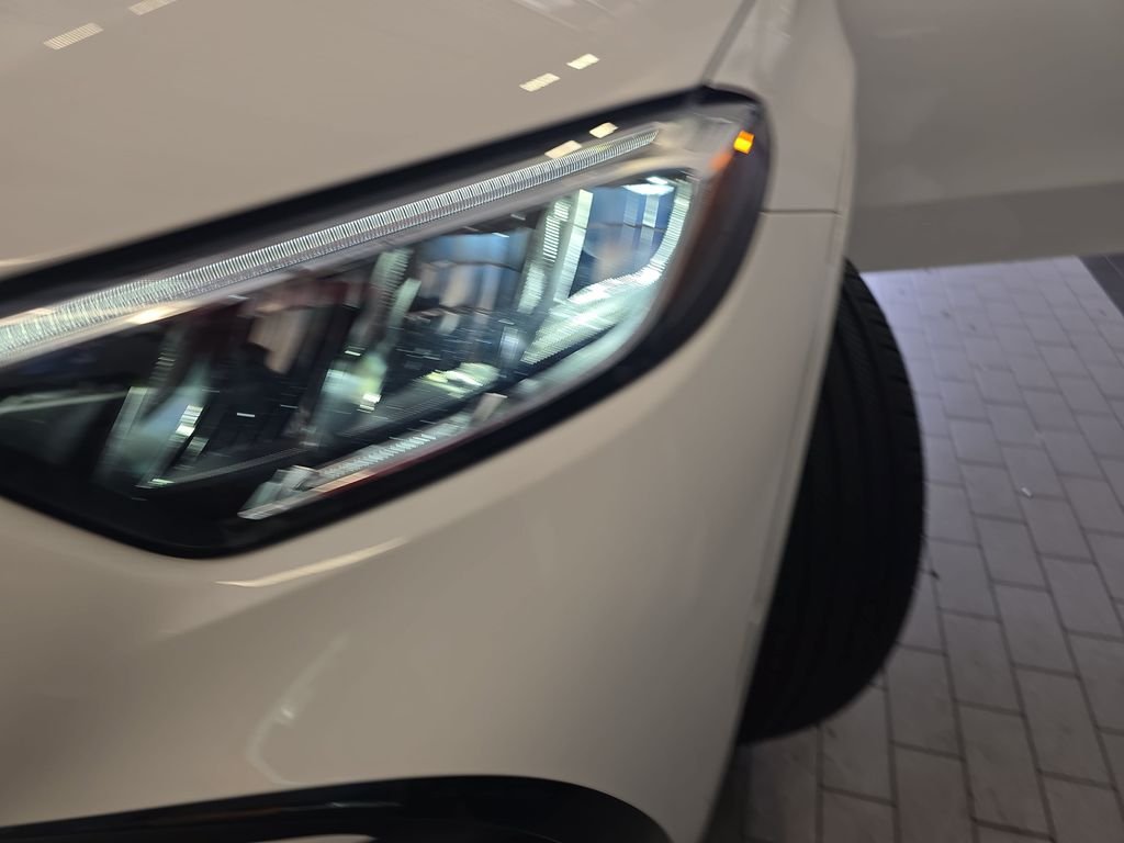 Certified Used 2026 White Mercedes-Benz GLC 300 image 35