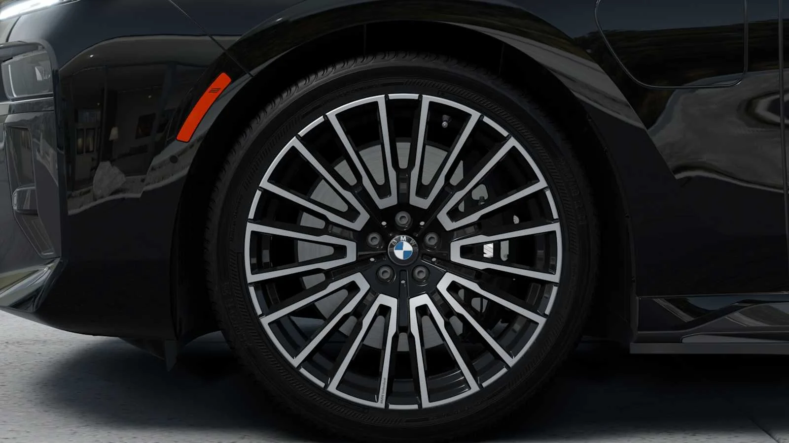 New 2026 Black Sapphire Metallic BMW 750e xDrive image 7