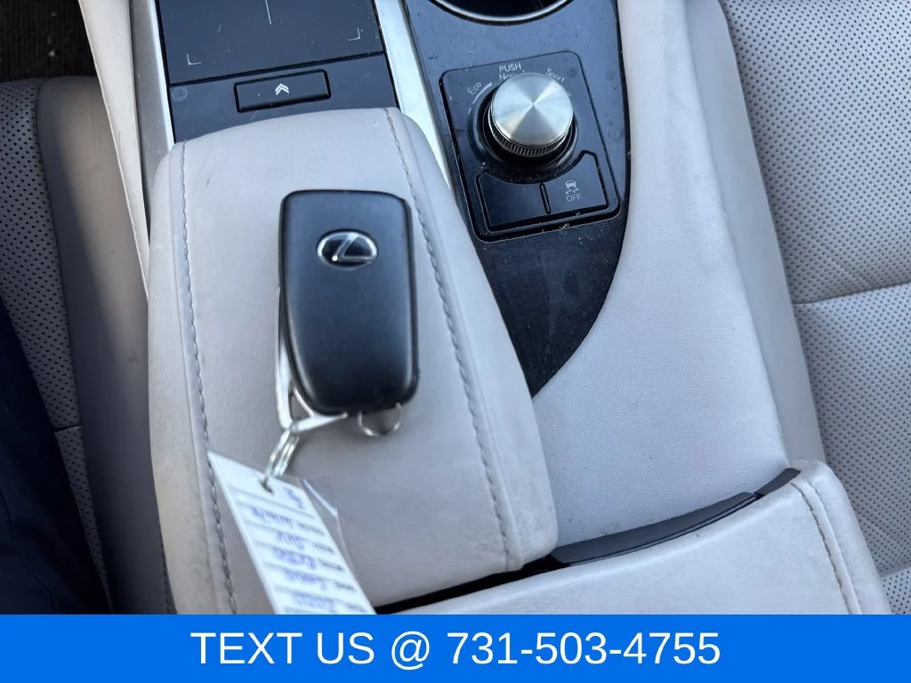 Used 2020 White Lexus 350 image 30