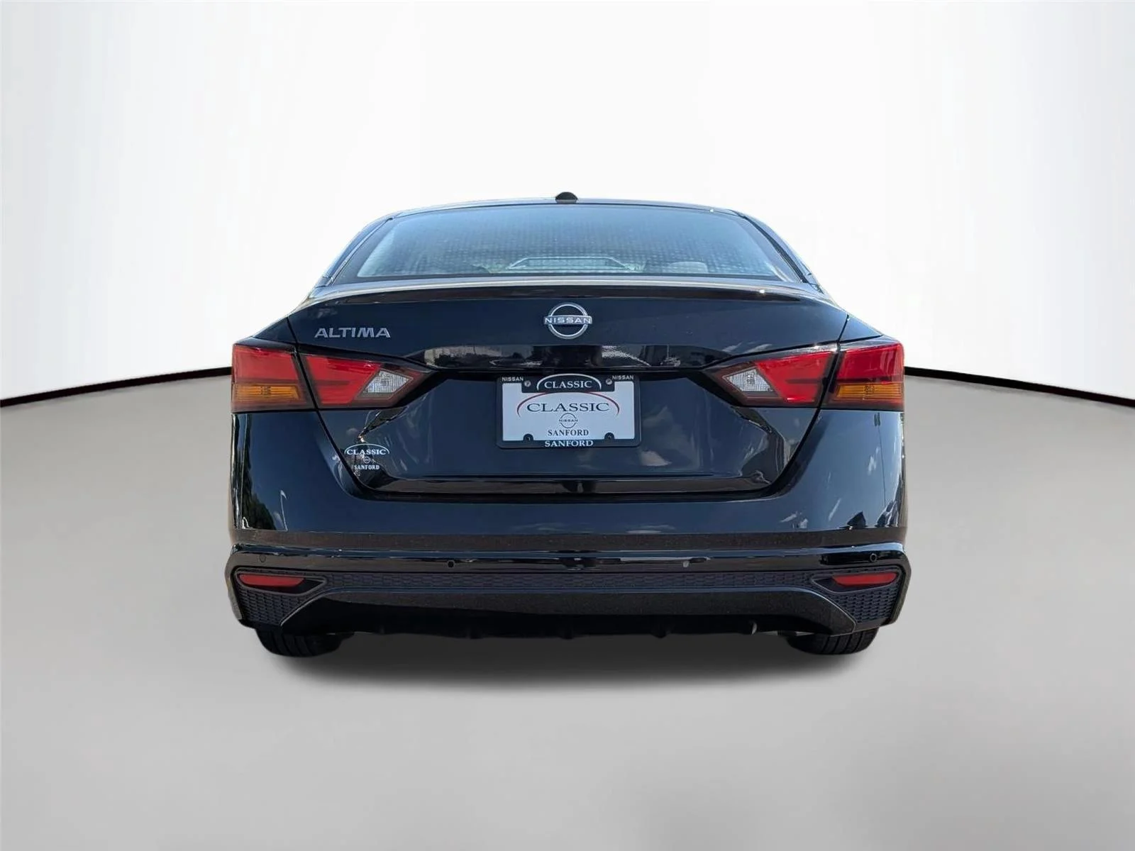 Certified Used 2025 Super Black Nissan SV image 4