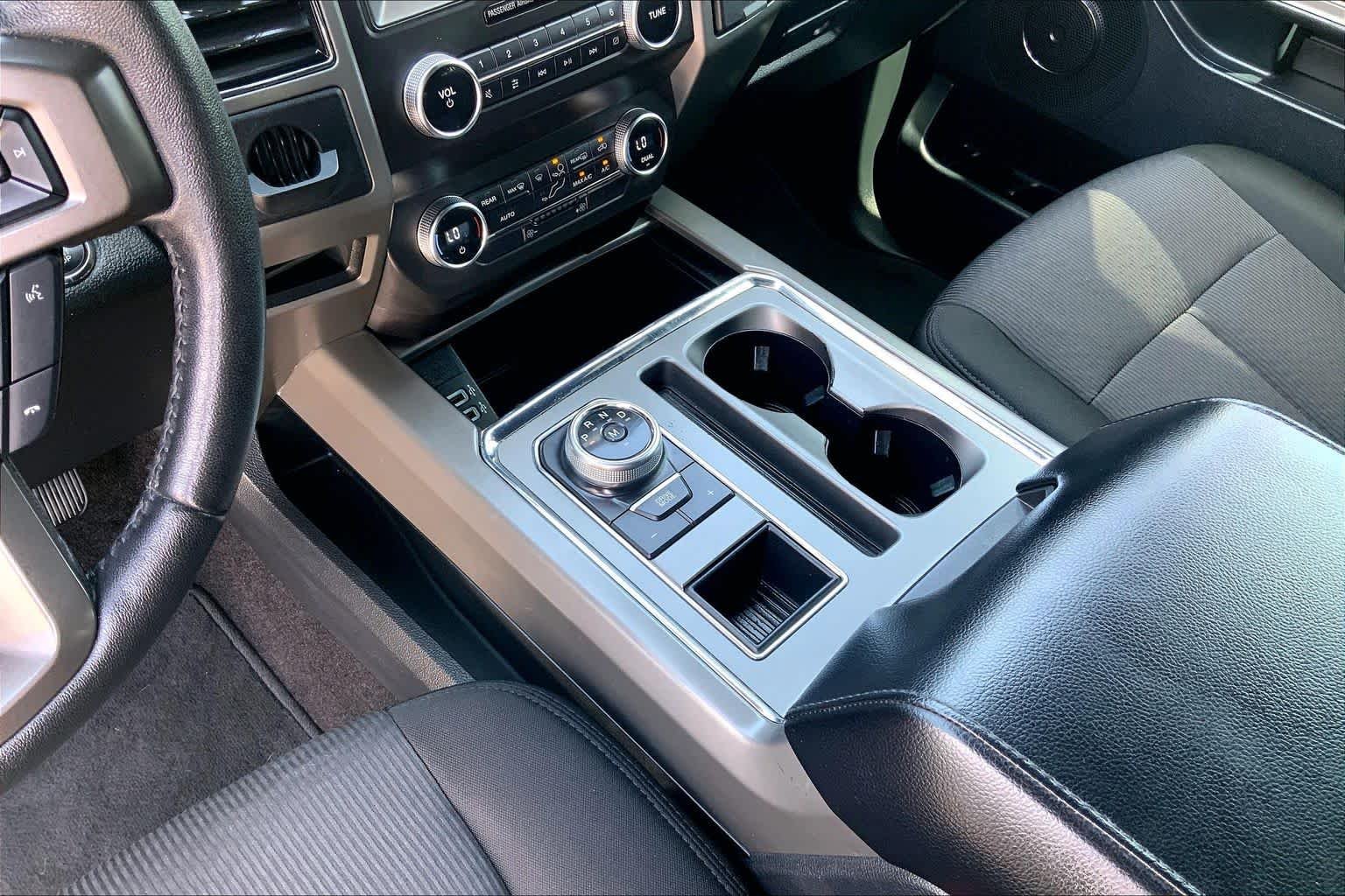 Used 2019 Oxford White Ford XLT image 15