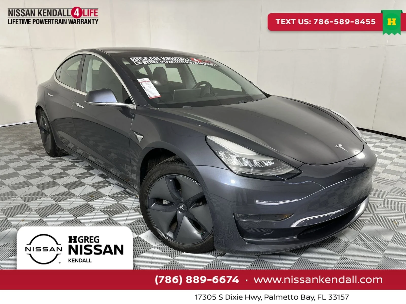2019 Tesla Model 3 Standard Range Plus's photo