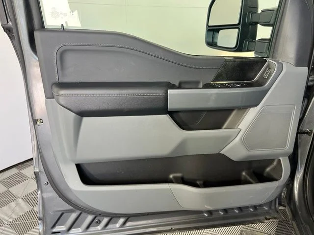 Used 2023 Gray Ford XLT image 15
