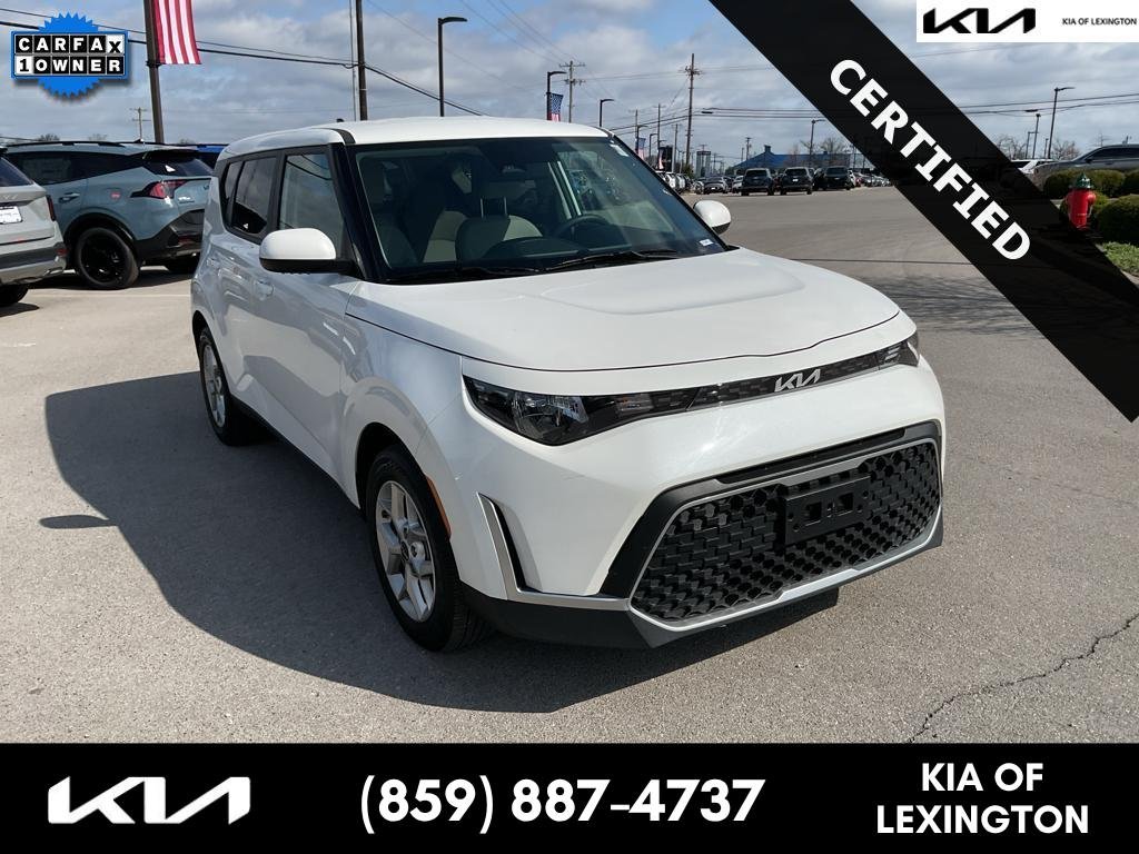 Used 2025 Whi Kia LX image 1