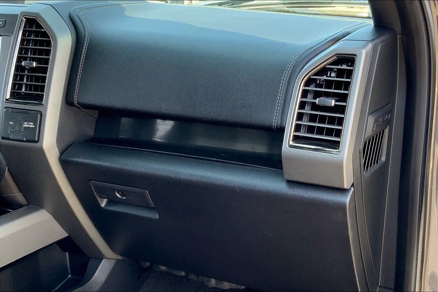 Used 2019 Magnetic Ford Raptor image 19