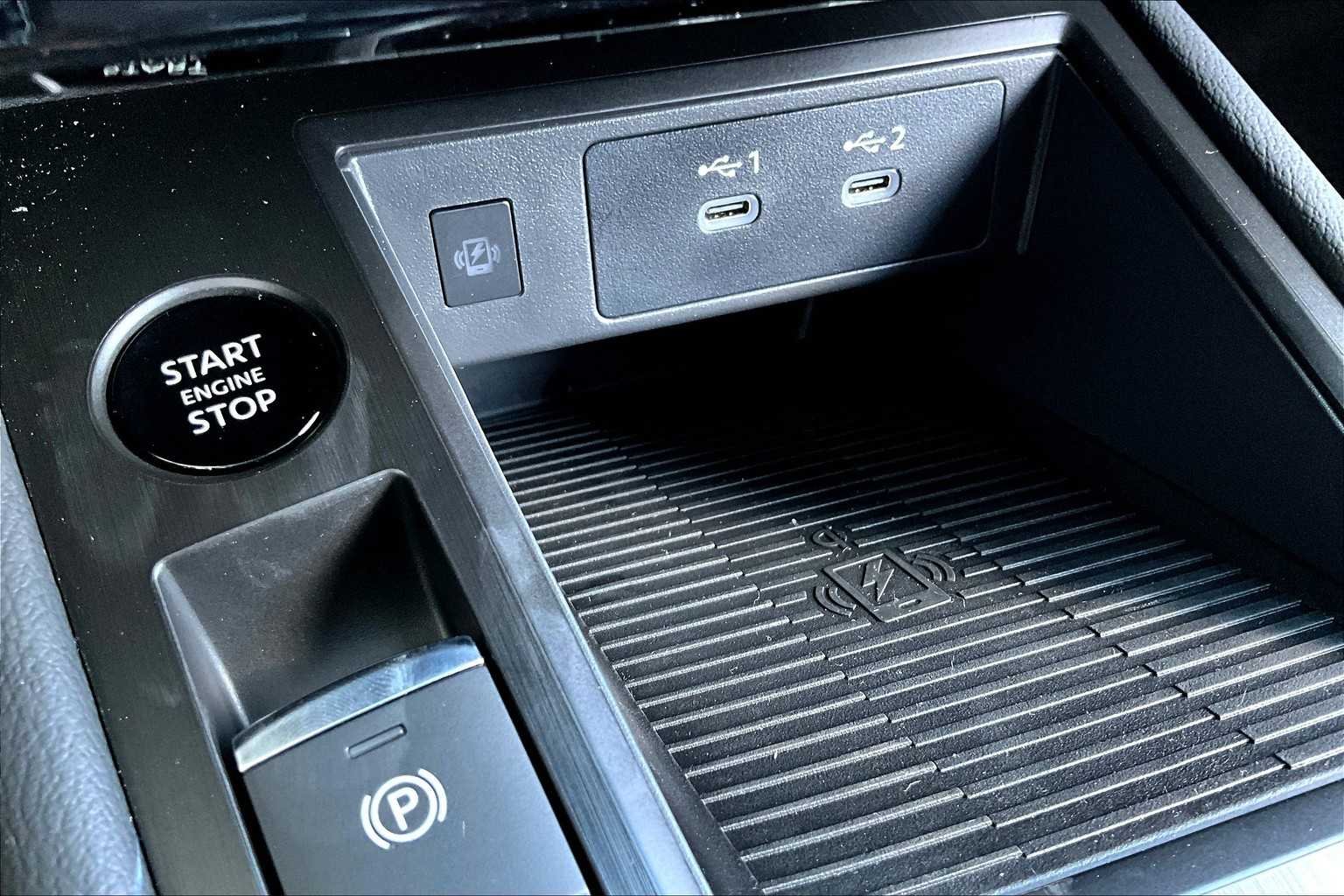 2026 Nissan KICKS SR - Photo 18