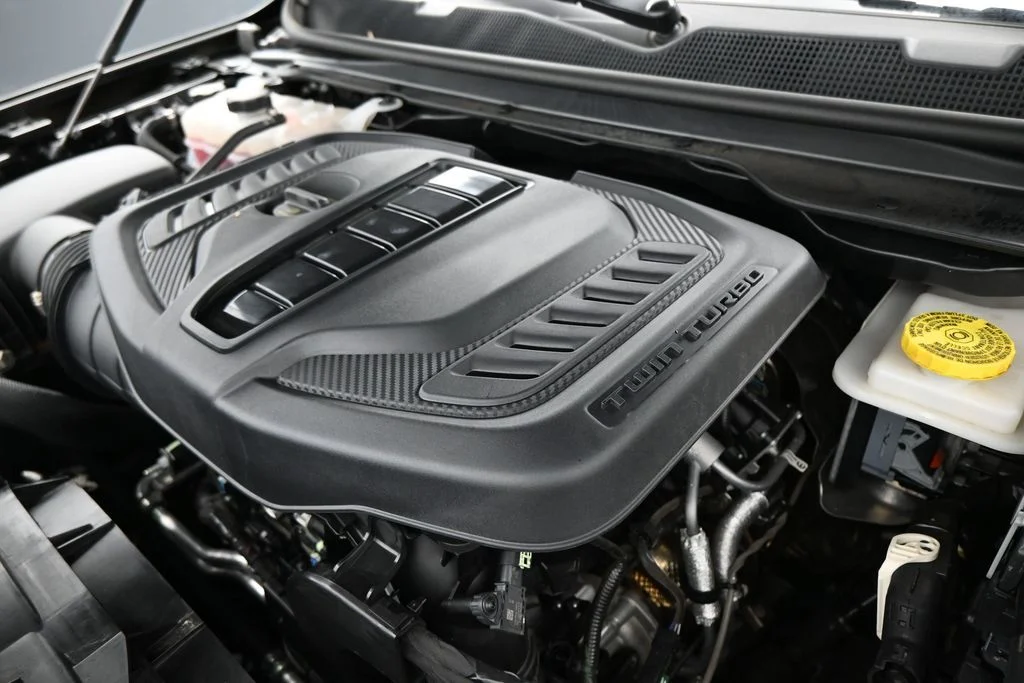 Used 2025 Black Jeep Series III image 34