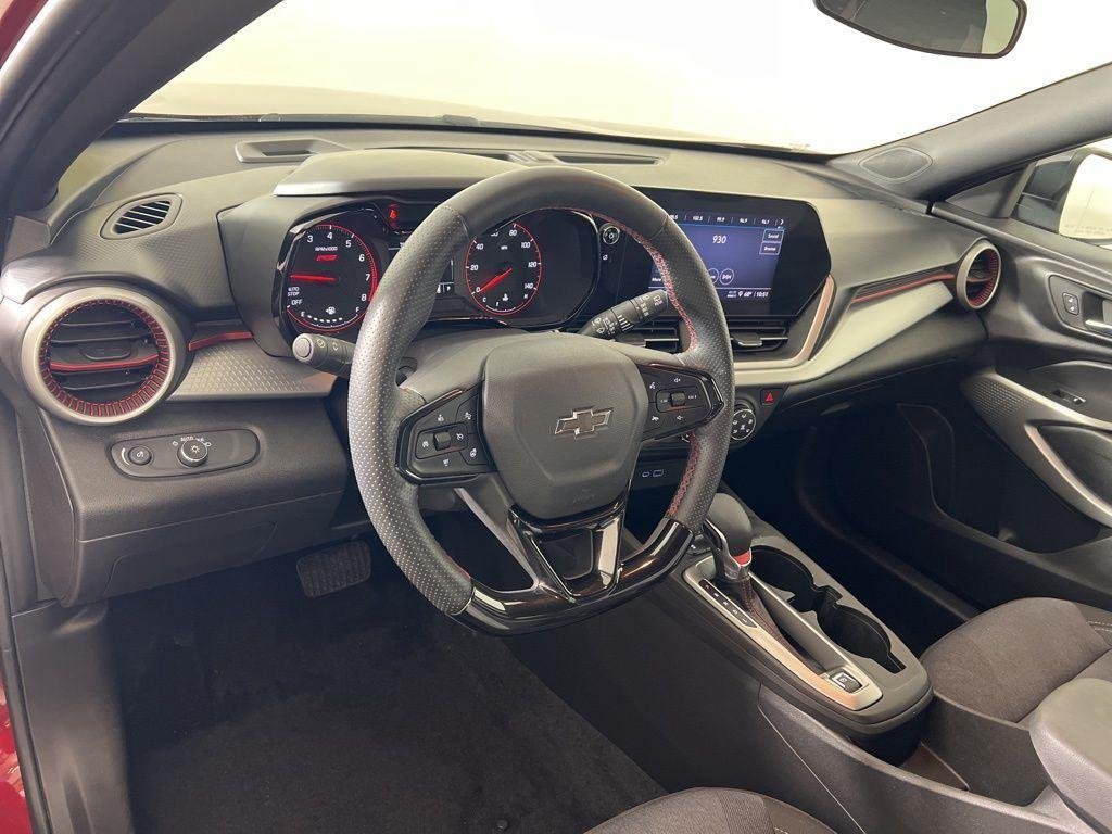 Used 2024 Crimson Chevrolet 1RS image 4