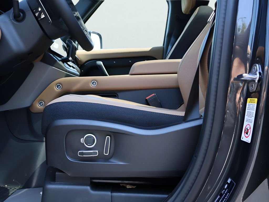 New 2026 Carpathian Grey Land Rover V8 image 36