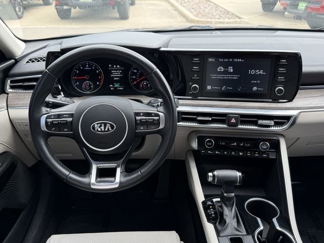 Used 2021 Gray Kia EX image 15