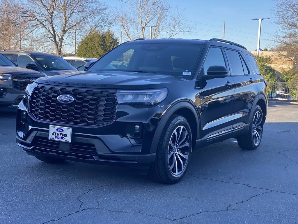 New 2026 Agate Black Metallic Ford ST-Line image 6