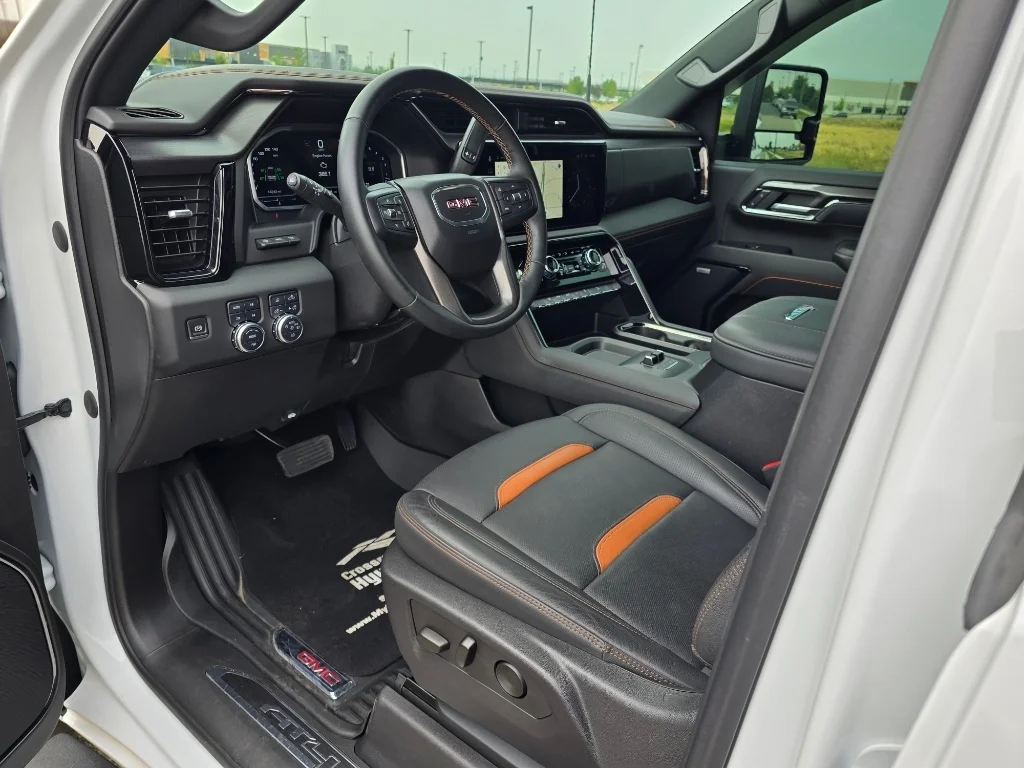 Used 2024 Summit White GMC AT4 image 24