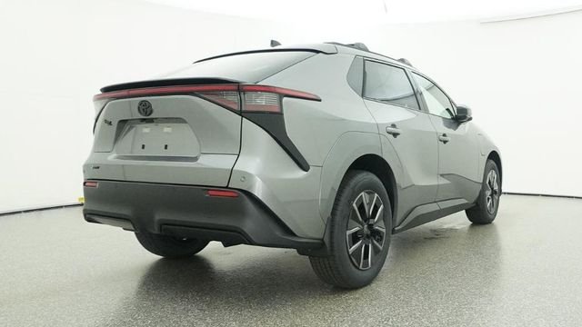 New 2026 Heavy Metal Toyota XLE image 5