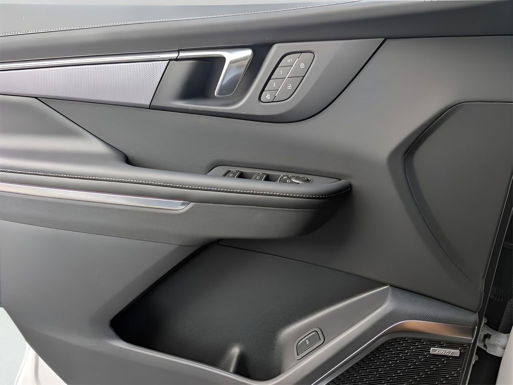 2025 Buick Enclave Sport Touring - Photo 22