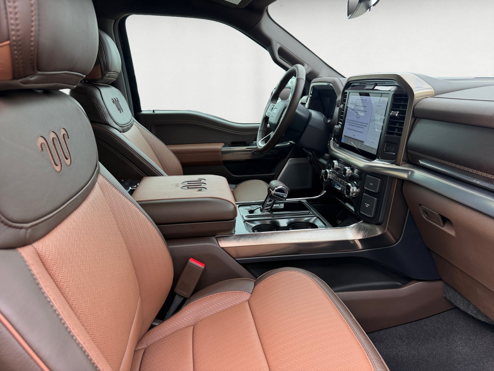 New 2026 Agate Black Metallic Ford King Ranch image 15