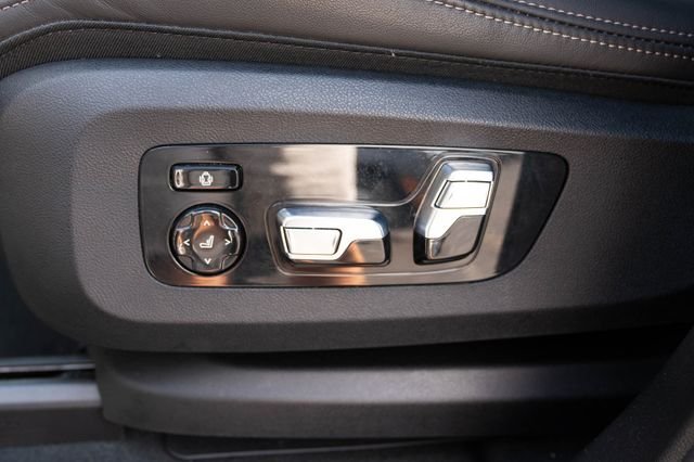 Certified Used 2024 Alpine White BMW xDrive40i image 23