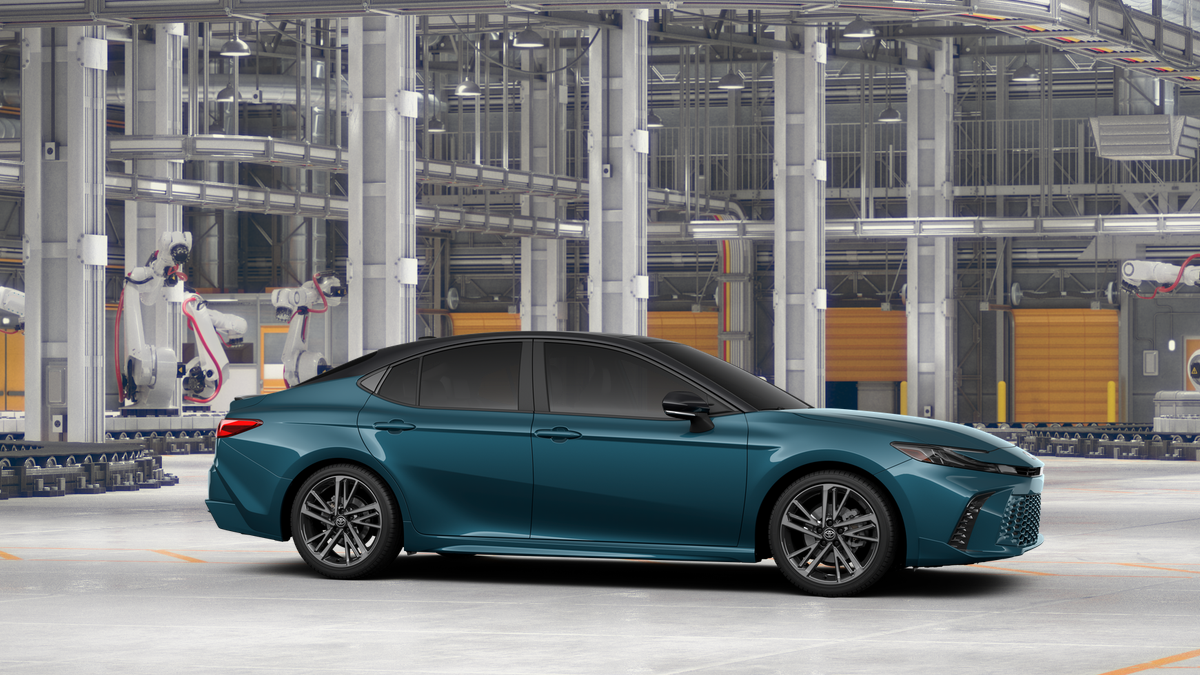 New 2026 Ocean Gem with Midnight Black Metallic roof Toyota XSE image 13