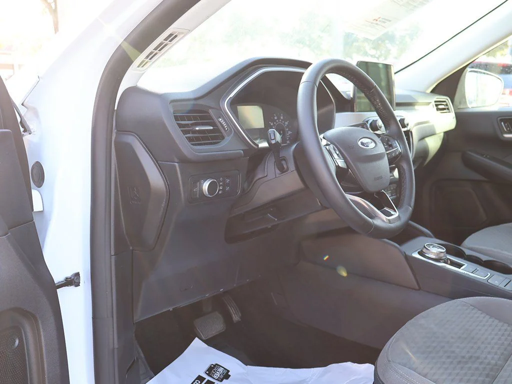 2022 Ford Escape SE - Photo 25