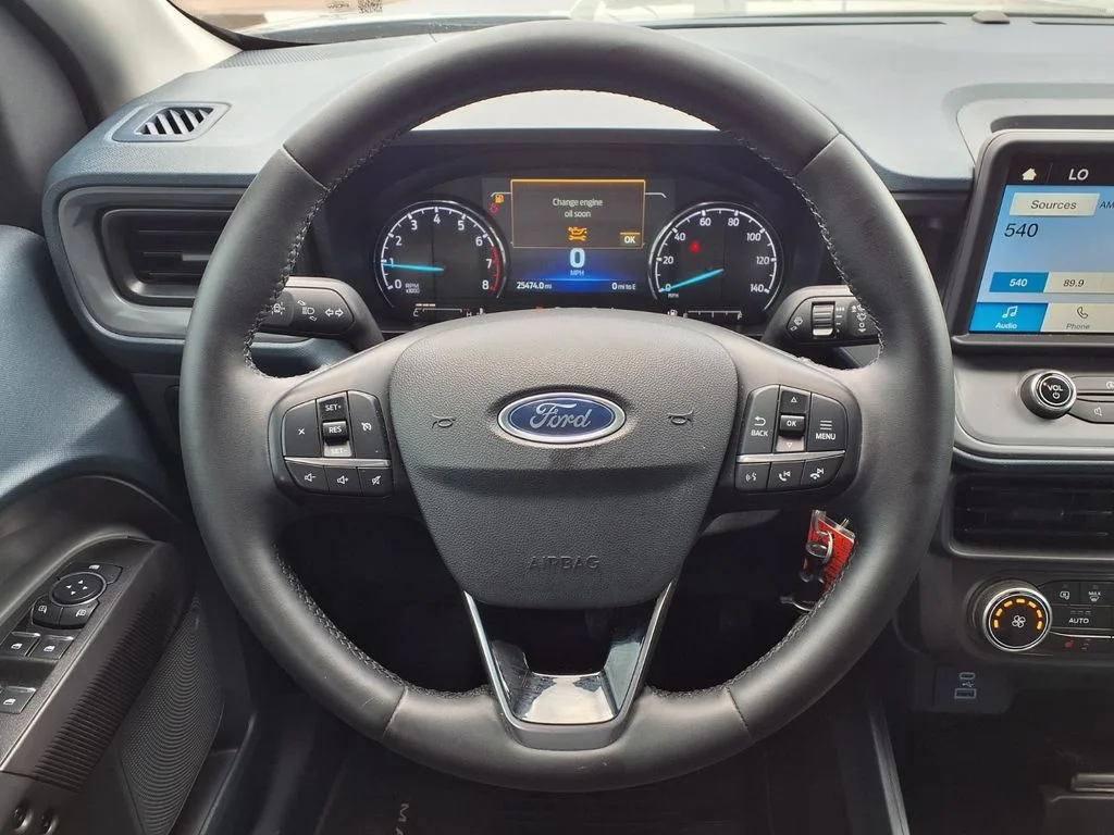 Used 2024 Green Ford XLT image 10