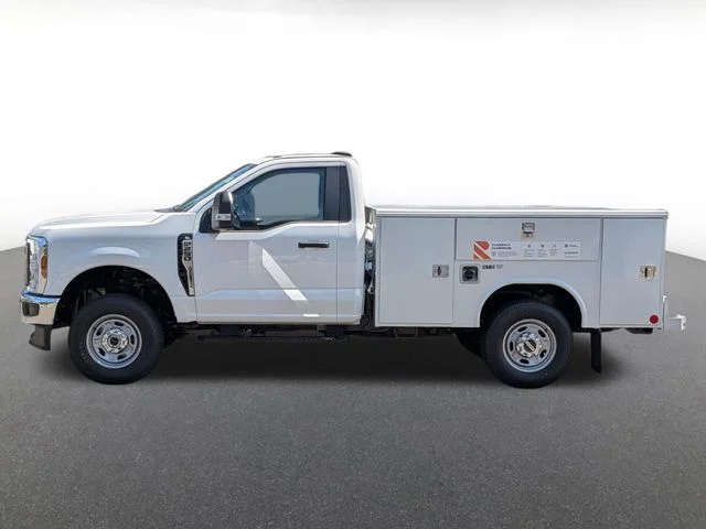 New 2026 Oxford White Ford F-250® XL image 6