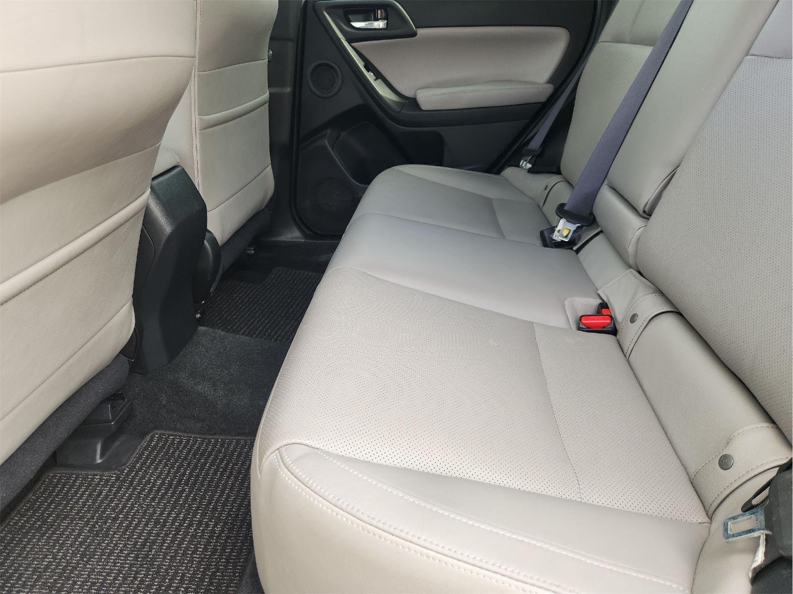 2017 Subaru Forester Limited - Photo 28