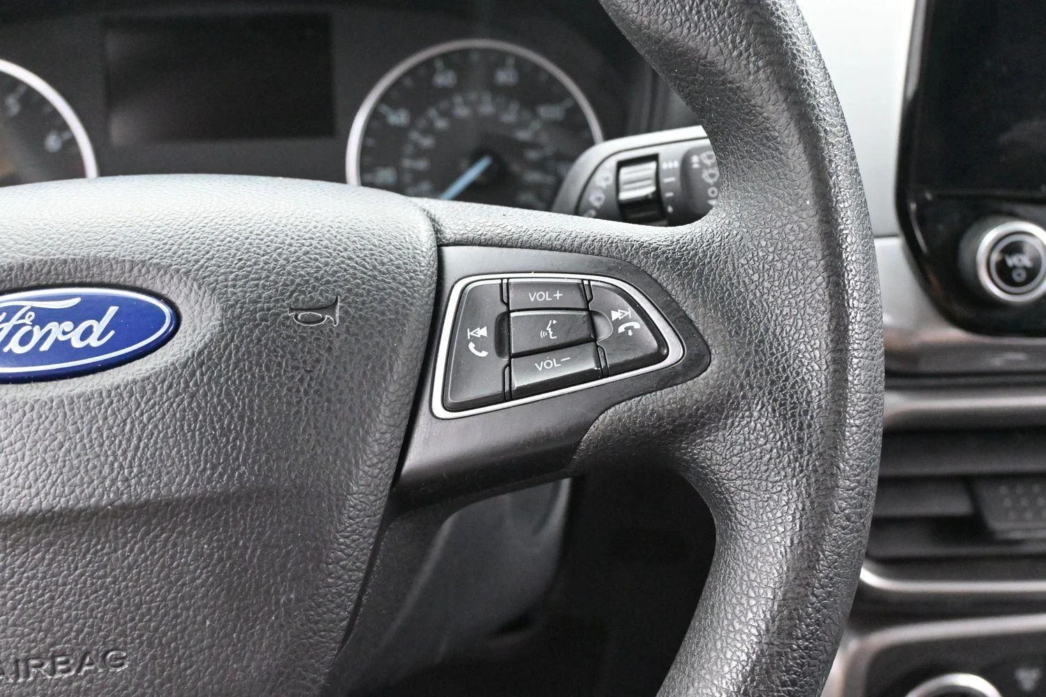 Used 2021 Smoke Ford SE image 19