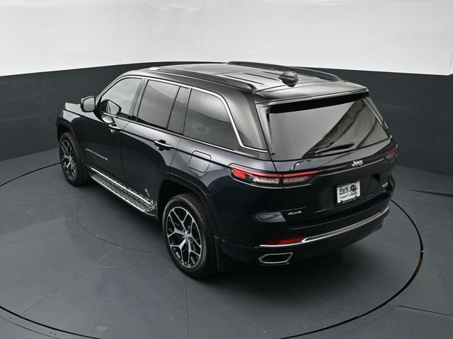 Used 2024 Black Jeep Summit Reserve image 16