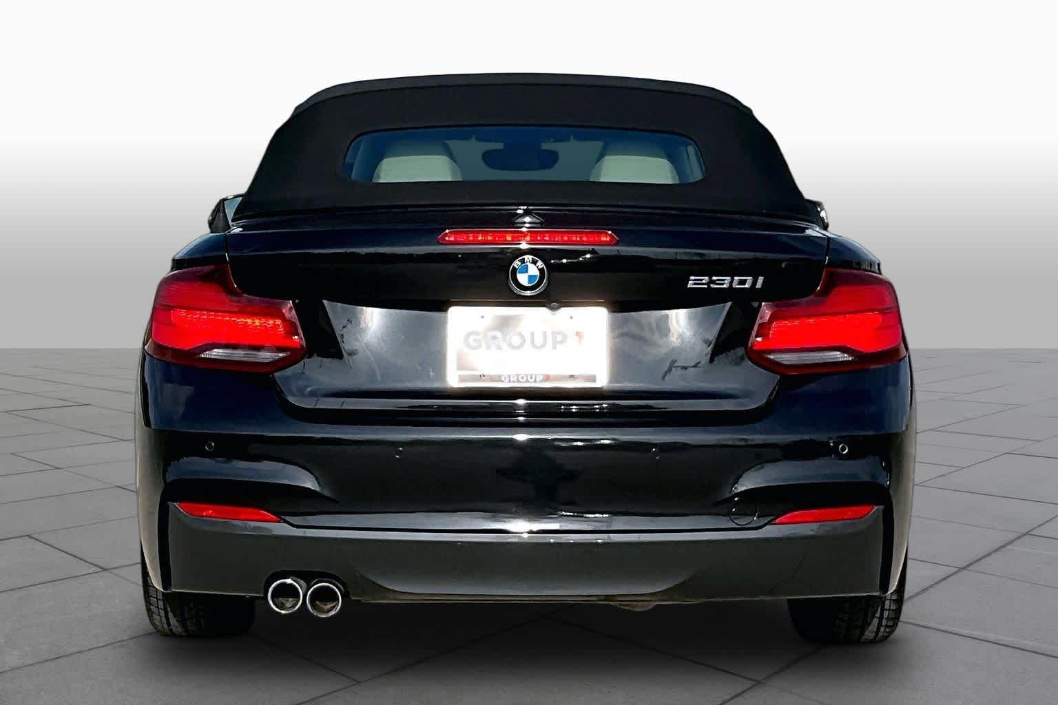 Used 2020 Black Sapphire Metallic BMW 230i image 4