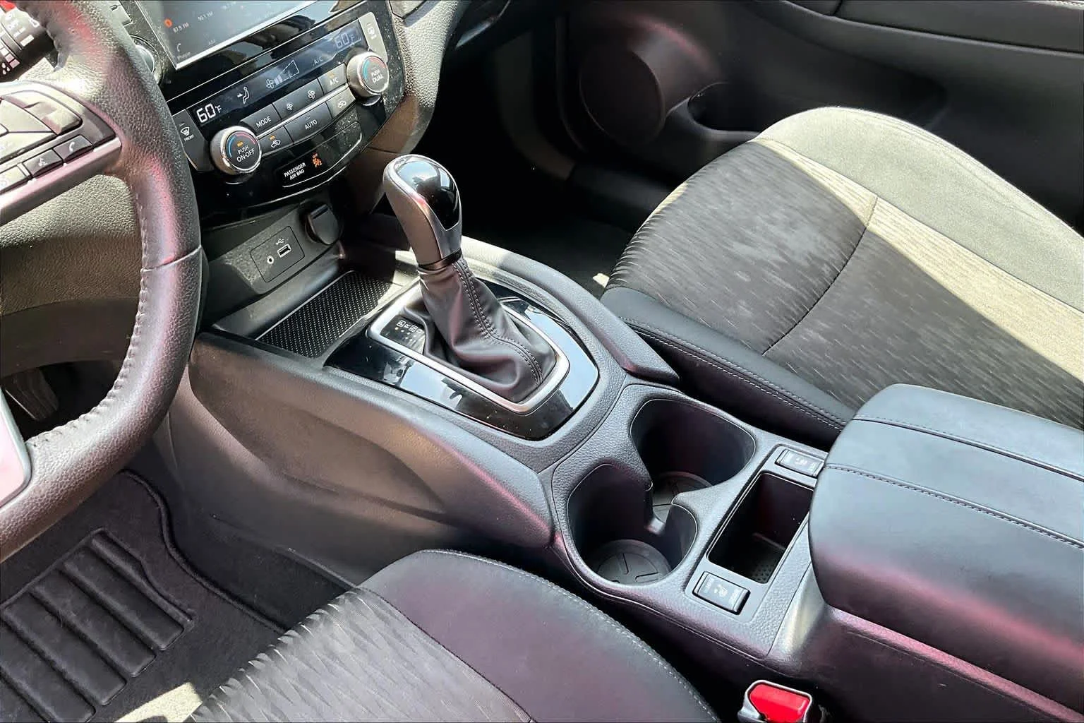 Used 2019 Caspian Blue Metallic Nissan SV image 14