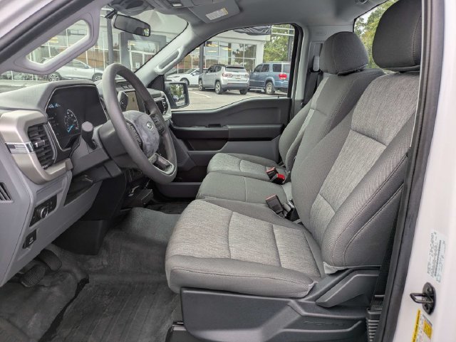 Used 2021 White Ford XL image 16