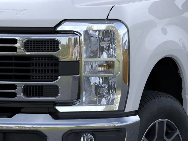 2025 Ford F-250 Super Duty XLT - Photo 18