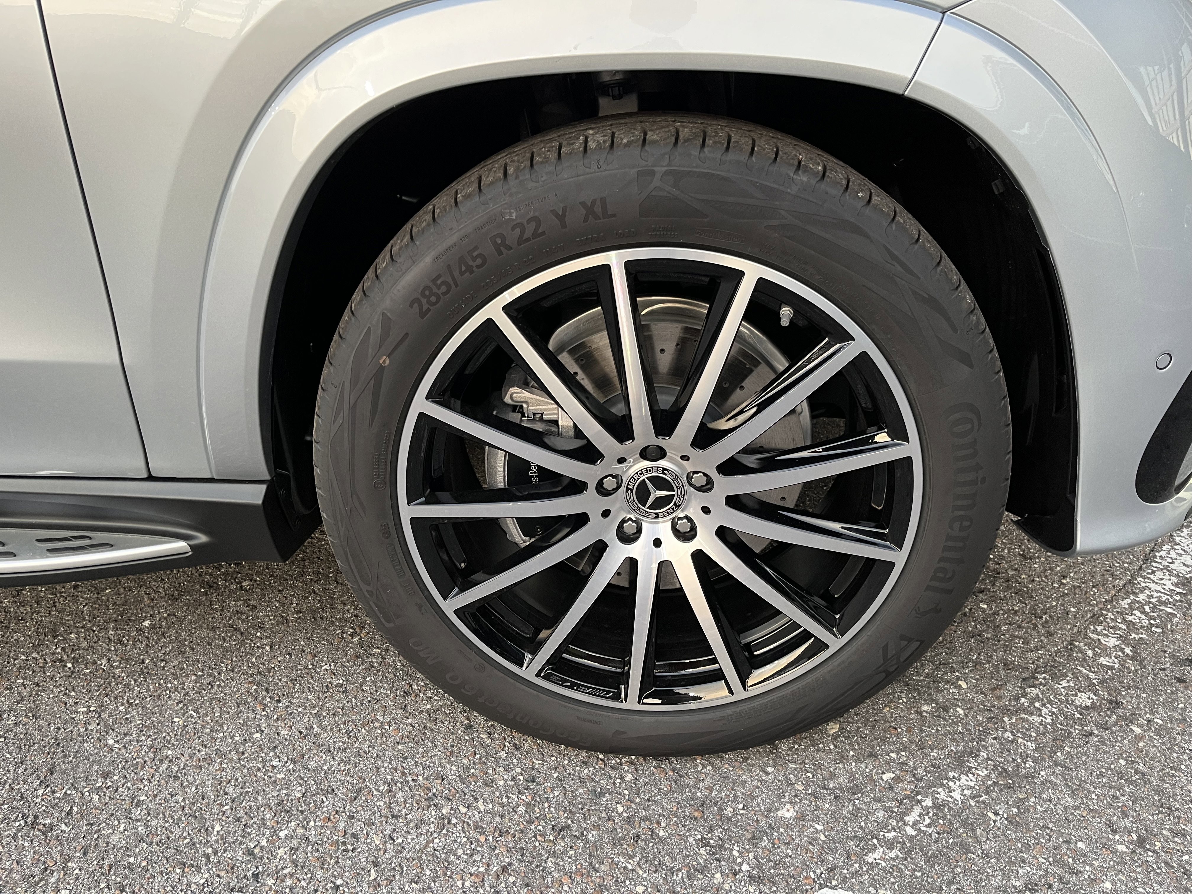 New 2026 CIRRUS SILVER Mercedes-Benz GLS 450 image 10