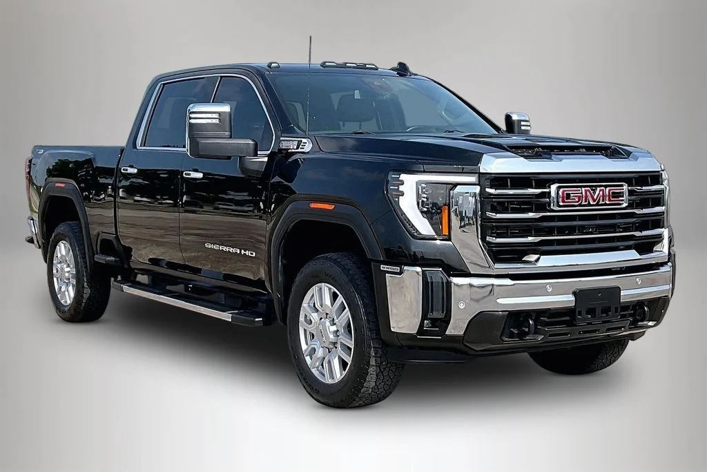Used 2024 Black GMC SLT image 1