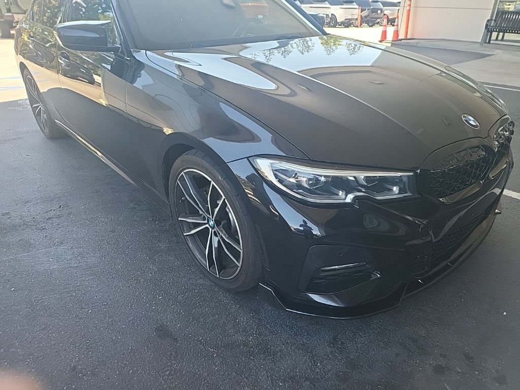 Used 2021 Black Sapphire Metallic BMW 330e iPerformance image 3