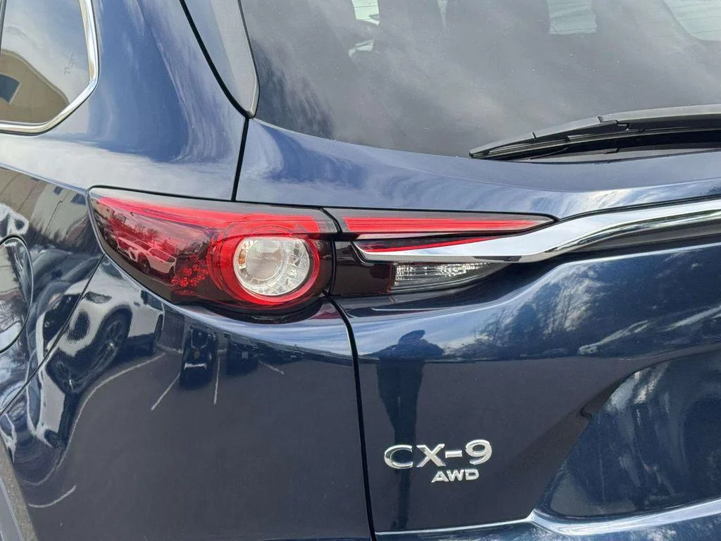 2023 Mazda CX-9 Touring Plus - Photo 8