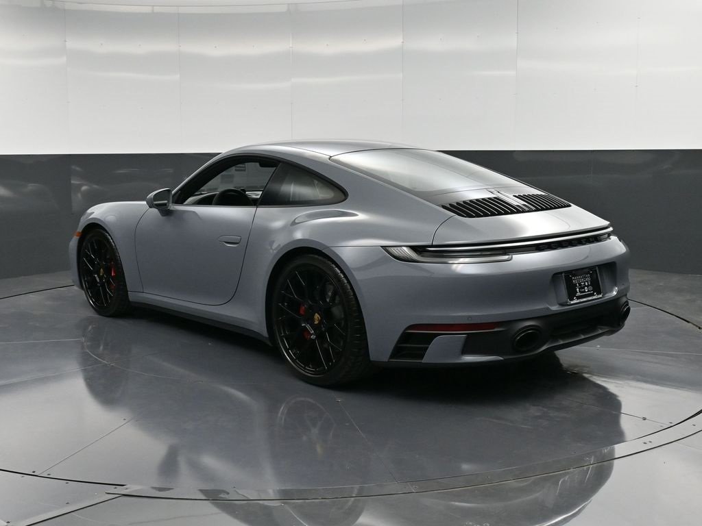 2024 Porsche 911 S photo 2