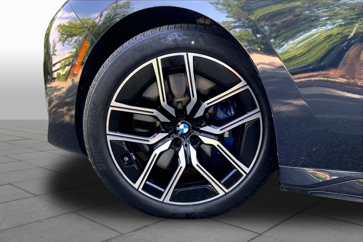 Certified Used 2023 Carbon Black Metallic BMW 740i image 10