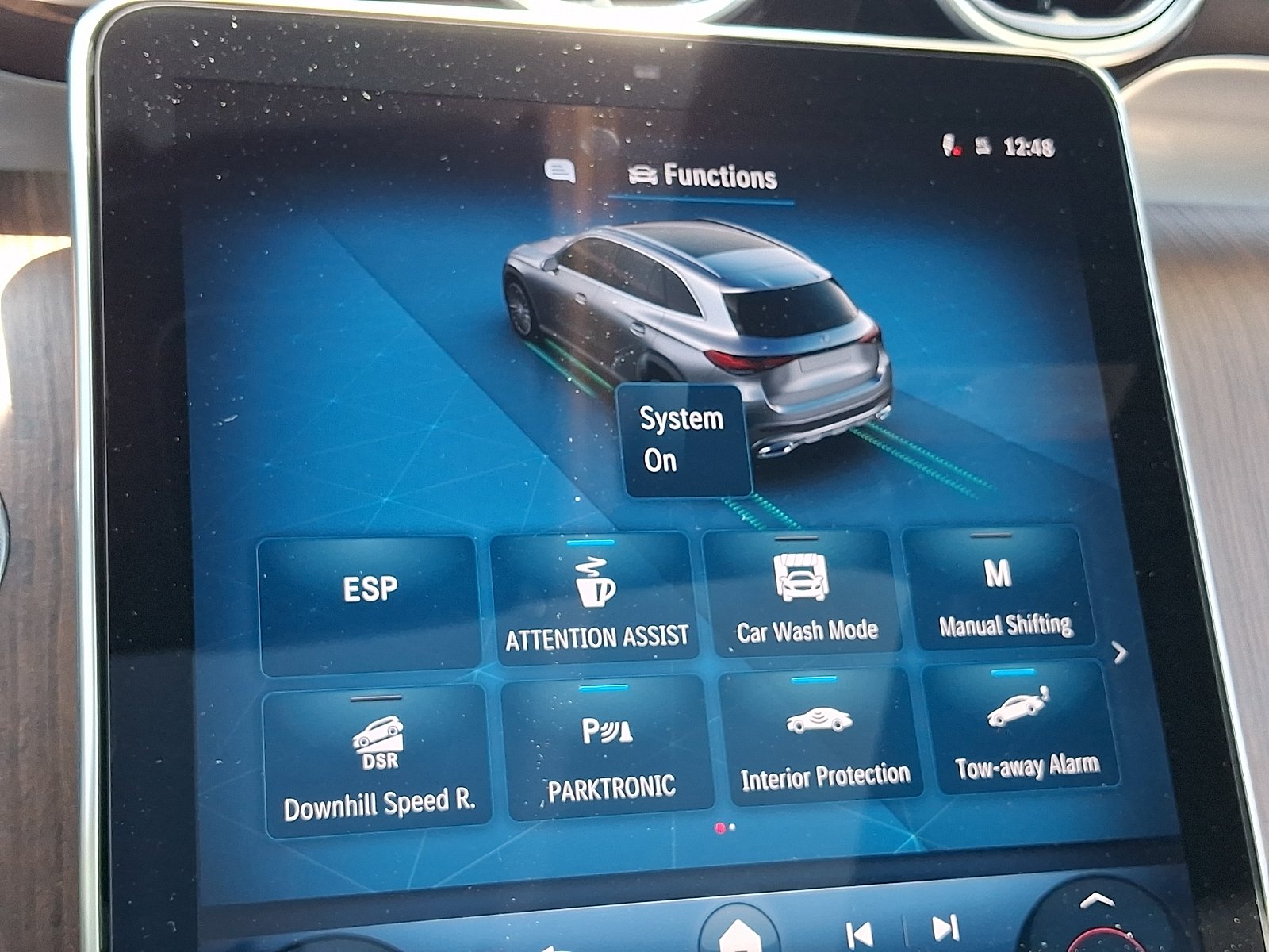 New 2026 Polar White Mercedes-Benz GLC 300 image 20