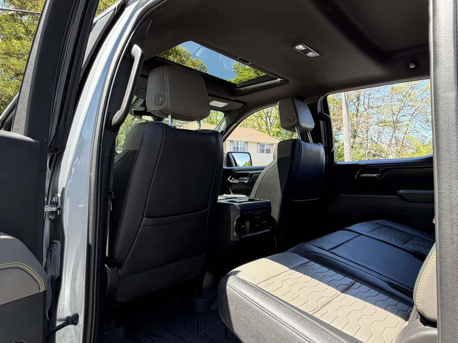 Used 2023 Gray Chevrolet ZR2 image 20