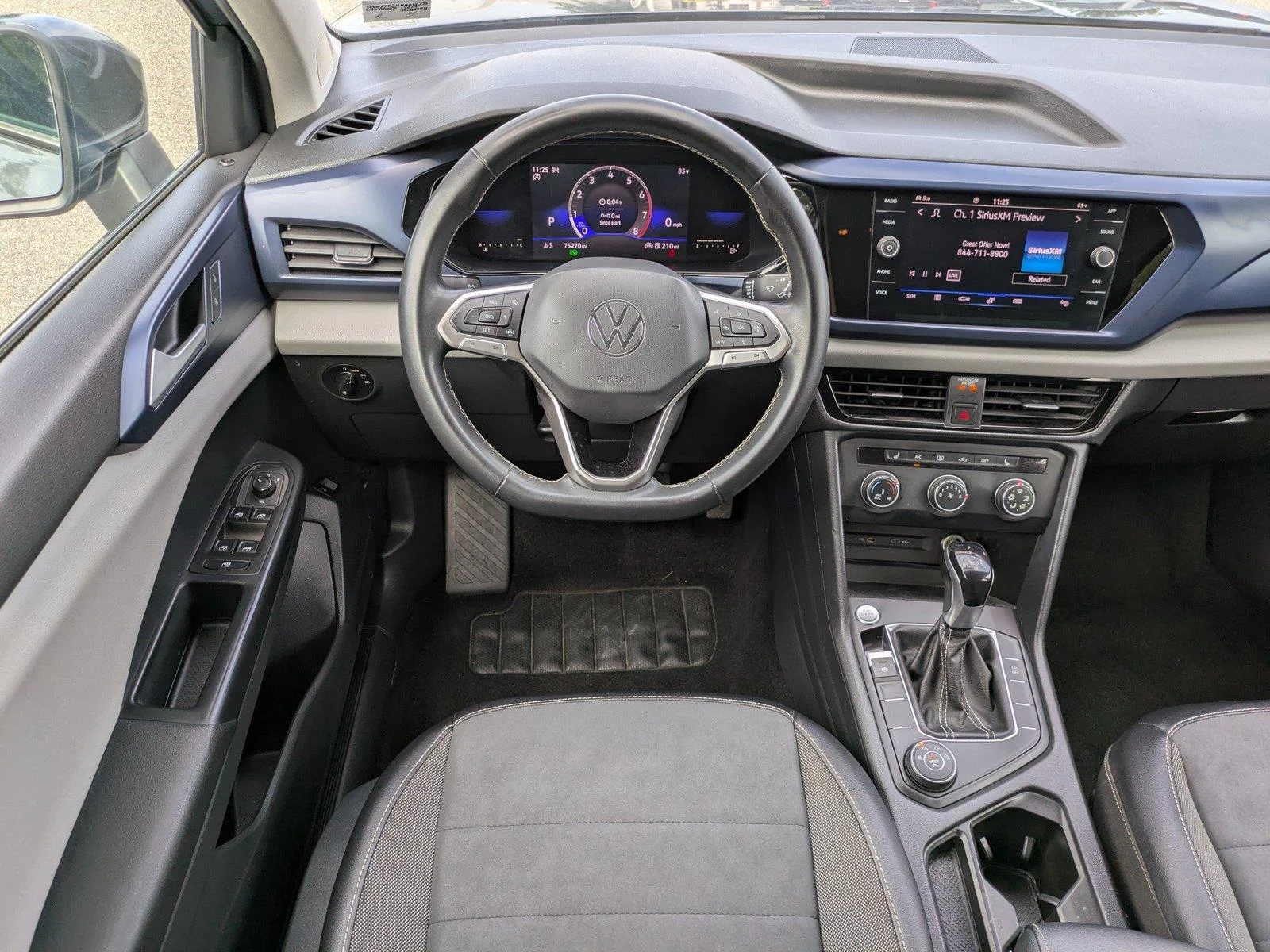 Used 2022 Platinum Gray Metallic Volkswagen SE image 16