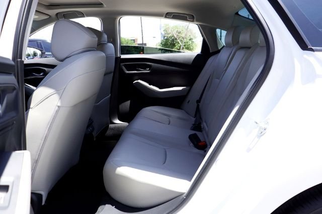 New 2026 Platinum White Pearl Honda EX-L image 17