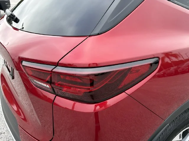Used 2023 Red Chevrolet LT image 9