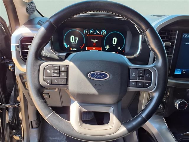 Used 2022 Black Ford LARIAT image 14