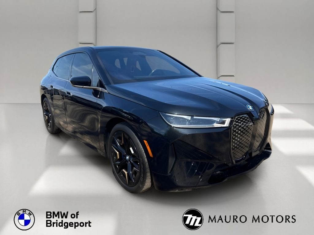 Used 2023 Black BMW M60 image 8